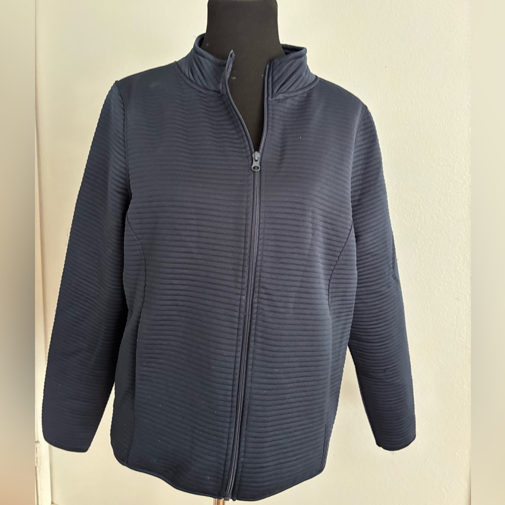 Elegant Navy Women's Puffer Jacket